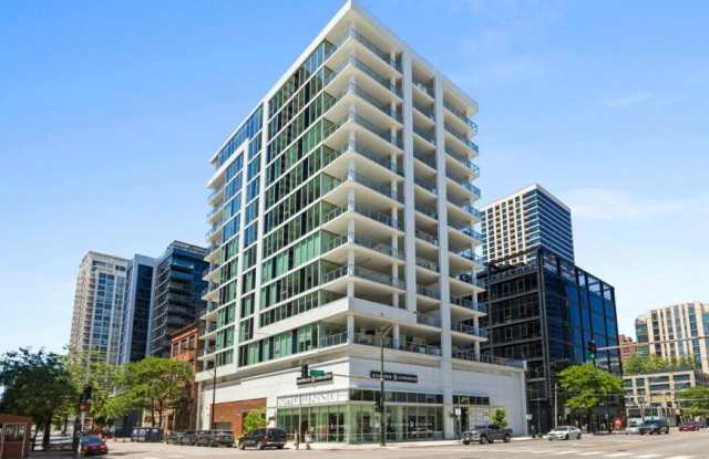 144 W Erie photos photos