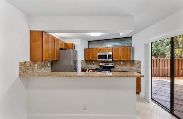 8195 SEVERN Drive Gallery 3