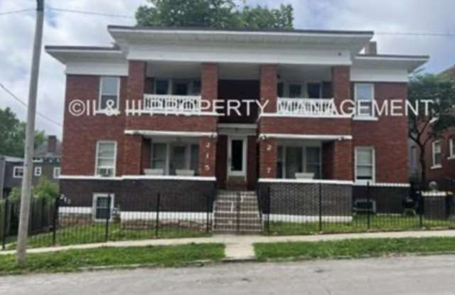 219 West 37th St Apt 2E photos photos