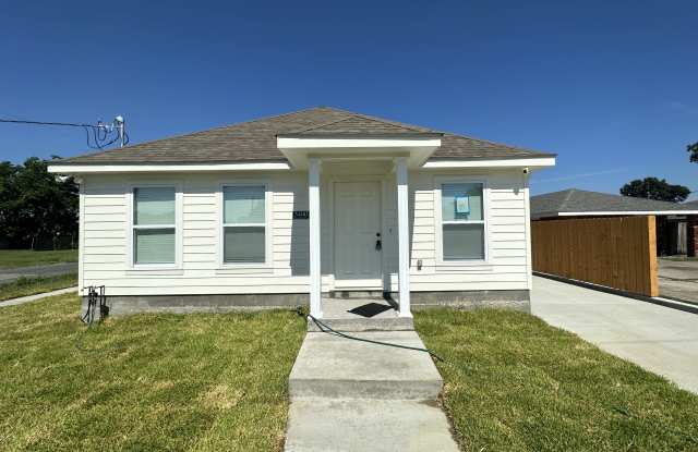 3400 Jackson Blvd photos photos