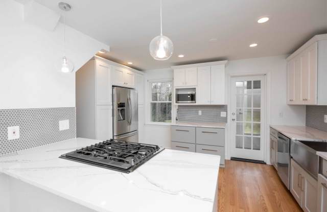 5837 Nebraska Avenue Northwest Gallery 2