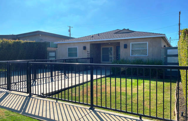 Completely Remodeled One Level Home with Hardwood Floors! - 12027 Allin Street, Los Angeles, CA 90230