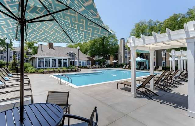 1070 Main Apartments photos photos