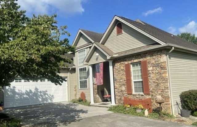 Charming 3BR House in Sevierville photos photos