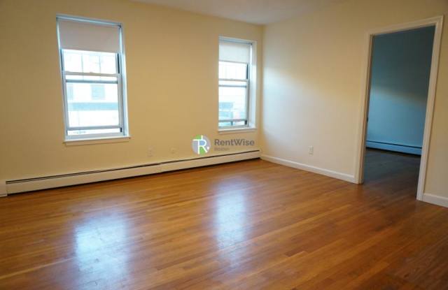 164 North Beacon St. photos photos