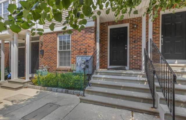 3121 W Thompson St photos photos