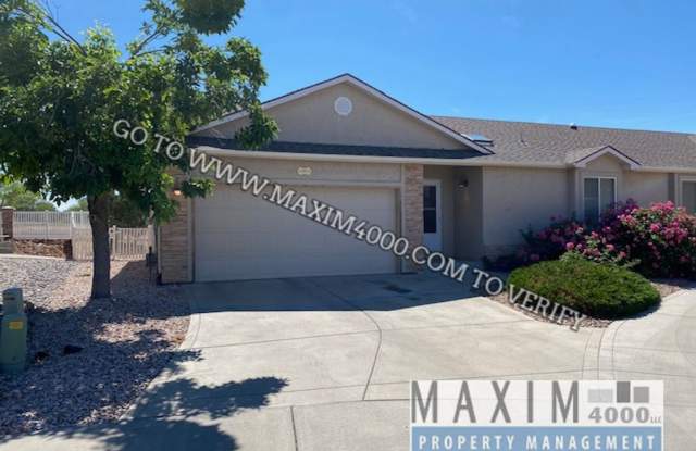 2499 INTERLOCHEN CT #4A - GREAT 2BR HOME - FOUNTAIN GREENS AREA - 2499 Interlochen Court, Grand Junction, CO 81505