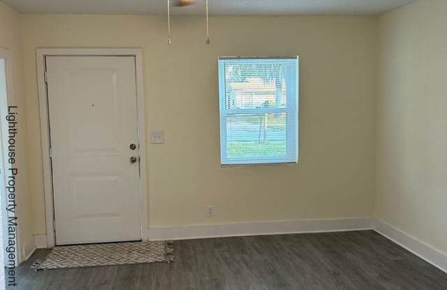 2540 Orchard Street Gallery 4