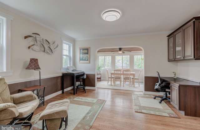 5705 27TH STREET NW Gallery 4