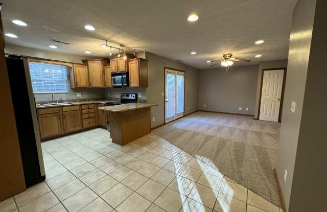 5357 Midway Dr - 5357 Midway Drive, Pea Ridge, WV 25705