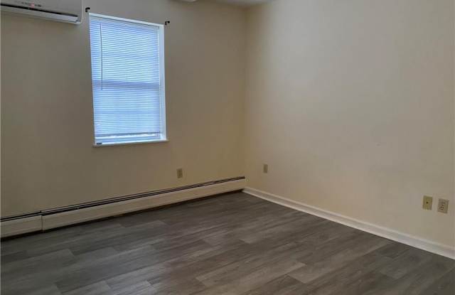 250 Linwood Avenue Gallery 2