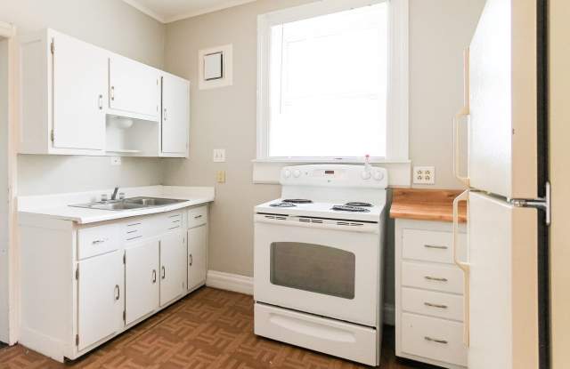 In-Unit Washer and Dryer photos photos