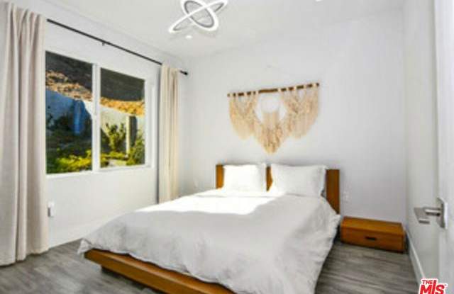 4969 Llano Drive - 4969 Llano Drive, Los Angeles, CA 91364