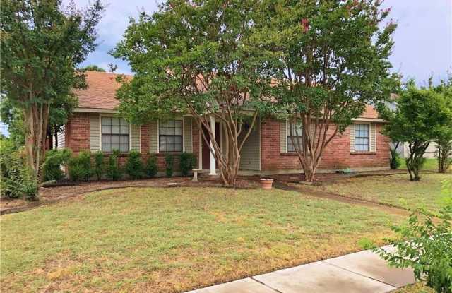 2610 Poplar Trail - 2610 Poplar Trail, Garland, TX 75042