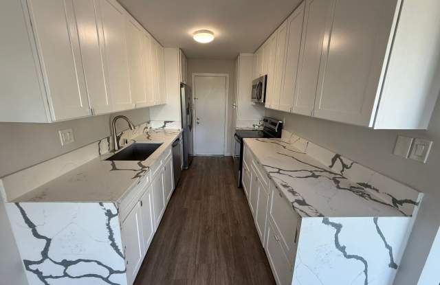 8440 Fountain Ave photos photos