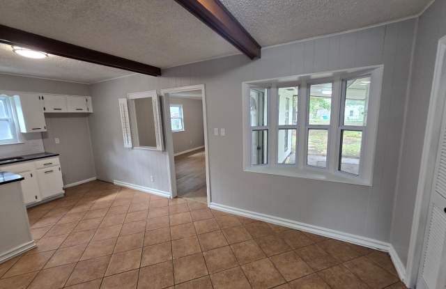3908 American Manor Dr Gallery 4