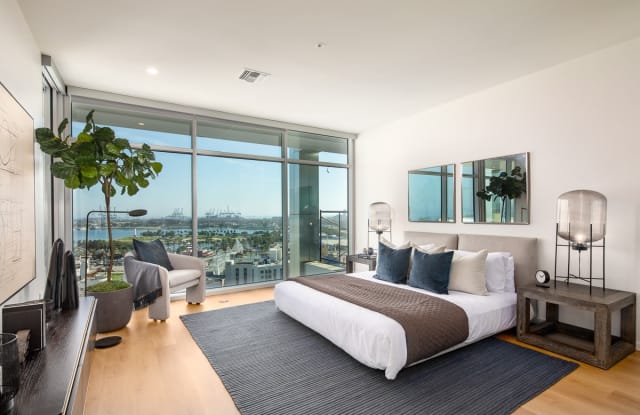 200 West Ocean Gallery 2