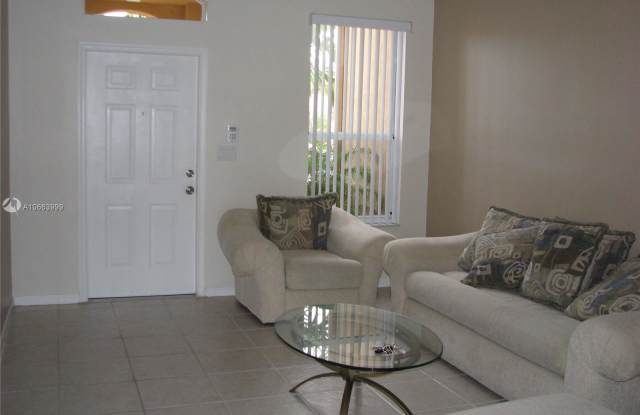 122 Riverwalk Cir Gallery 4