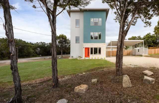 1940 Greenhill Dr photos photos