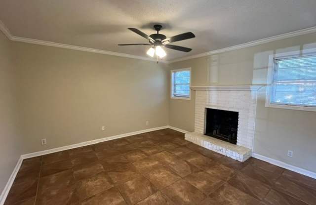 Renovated 3 Bedroom 1.5 Bath Home for Rent!! Gallery 4