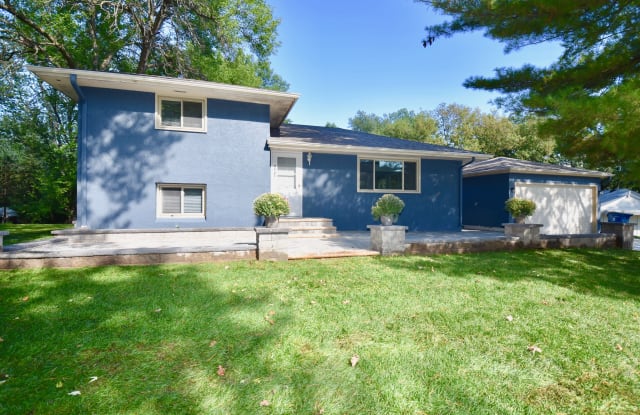 7721 Glasgow Drive - 7721 Glasgow Drive, Edina, MN 55439