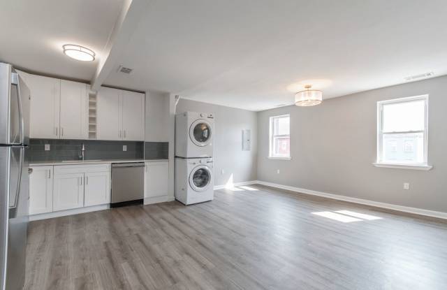 Updated 3-Bedroom Apartment in Olde Kensington – Prime Location! photos photos