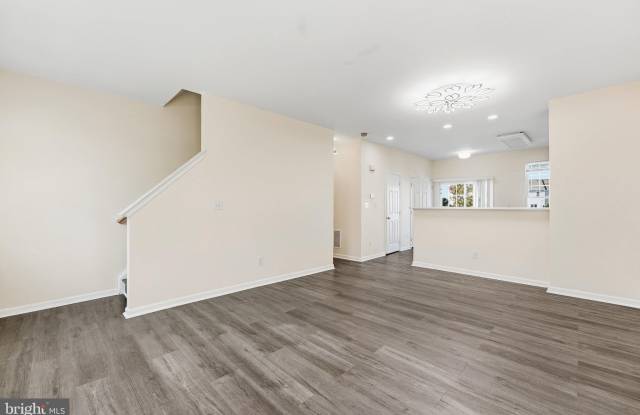 42838 SMALLWOOD Terrace Gallery 4