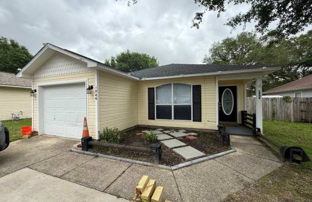 Pensacola - Springdale Forest - 3 bedroom, 2 bathroom photos photos