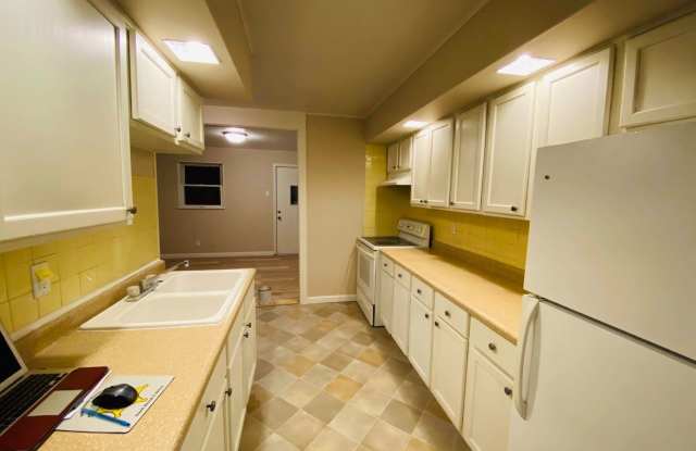 4012 N 12 Oaks Dr Gallery 4