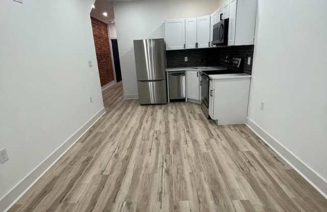 4817 N 15TH Street photos photos