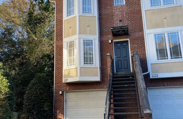 1217 Lalex Lane - 1217 Lalex Lane, Charlotte, NC 28209
