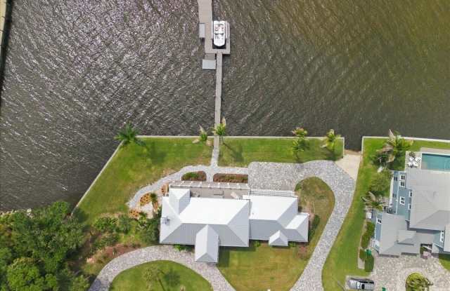 2805 S Tropical Trail Gallery 2