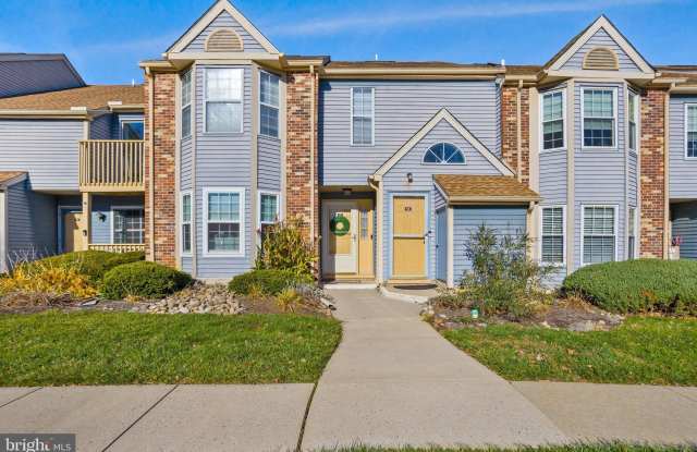 51 TILIA CT - 51 Tilia Court, Mercer County, NJ 08690