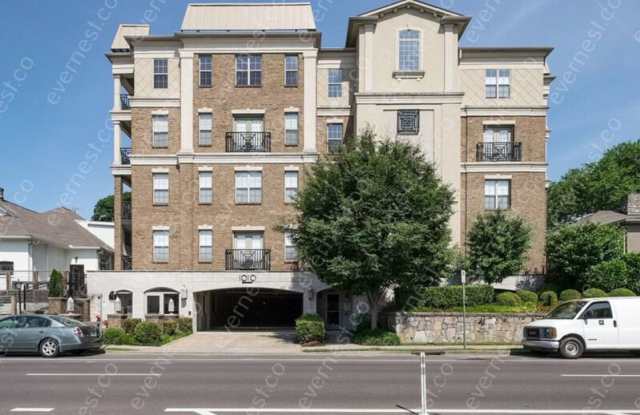 1010 16th Ave S - 1010 16th Avenue South, Nashville, TN 37212