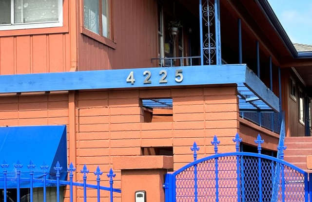 4225 KANSAS STREET photos photos