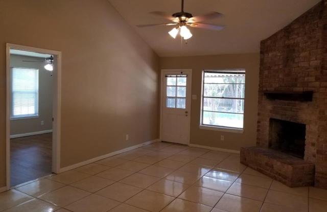 23903 Spring Towne Drive Gallery 2
