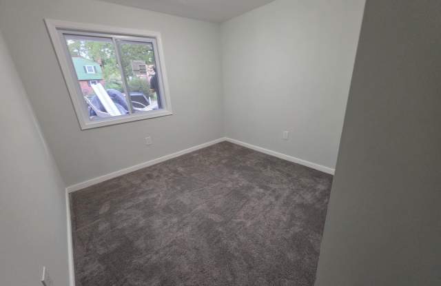 10316 VINELAND Road Gallery 3