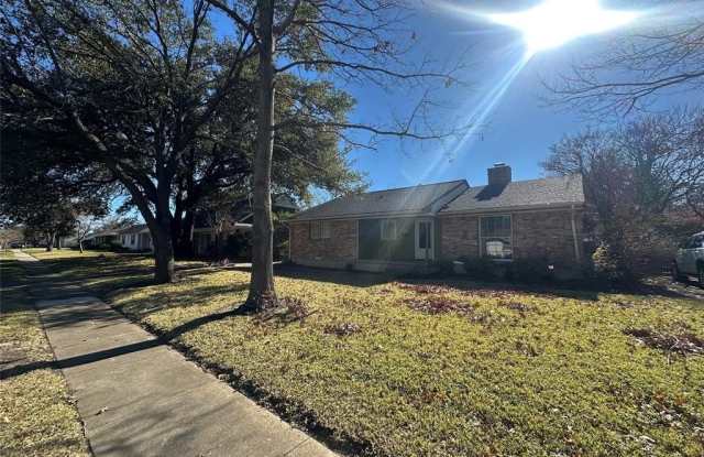 609 Winchester Drive - 609 Winchester Drive, Richardson, TX 75080