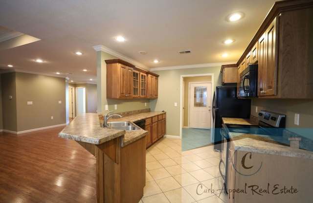 Beautiful 3-Bedroom Home with Fenced Backyard – 1,622 Sq. Ft. – Nettleton Schools! Gallery 4
