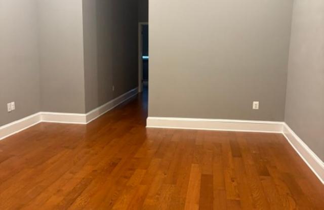 6 S. Calvert Street Gallery 1