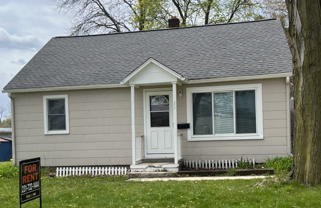 21 Gibson Ave photos photos