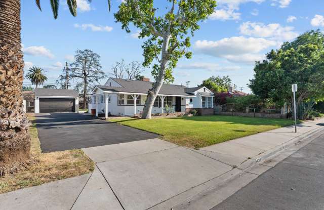 624 N. Hagar Street photos photos