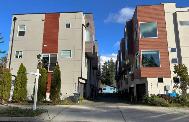 18526 Wallingford Ave N photos photos