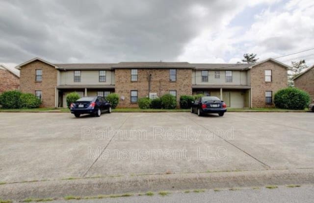 1603-10 Minglewood Drive - 1603 Minglewood Dr, Clarksville, TN 37042