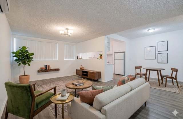Spacious 1 bed 1 bath apartment in Santa Monica! ** 1 GARAGE PARKING SPACE INCLUDED!** photos photos