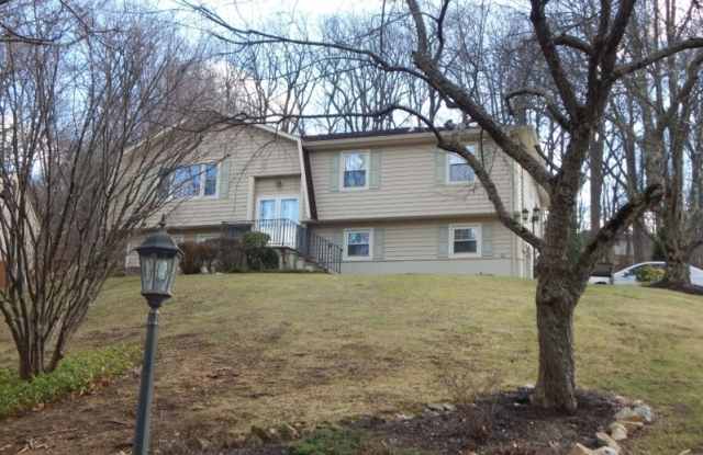 14 Seneca Trl - 14 Seneca Trail, Morris County, NJ 07869
