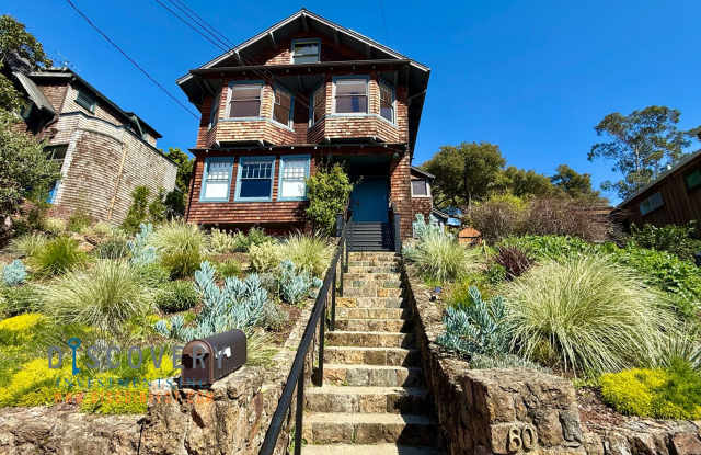 Panoramic Hill Estate with Sweeping Views photos photos