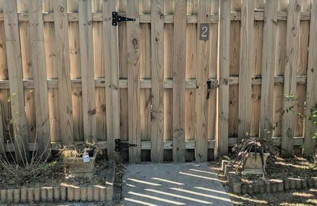 Annual Unfurnished 2/1 Condo in Downtown Sarasota - 500 North Jefferson Avenue, Sarasota, FL 34237