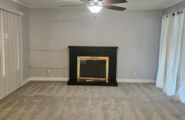 3 bedroom 2 bath in great location Gallery 4