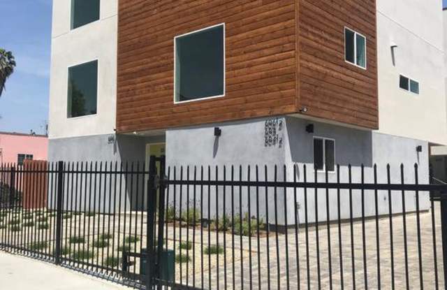 604 North HARVARD - 604 North Harvard Boulevard, Los Angeles, CA 90004